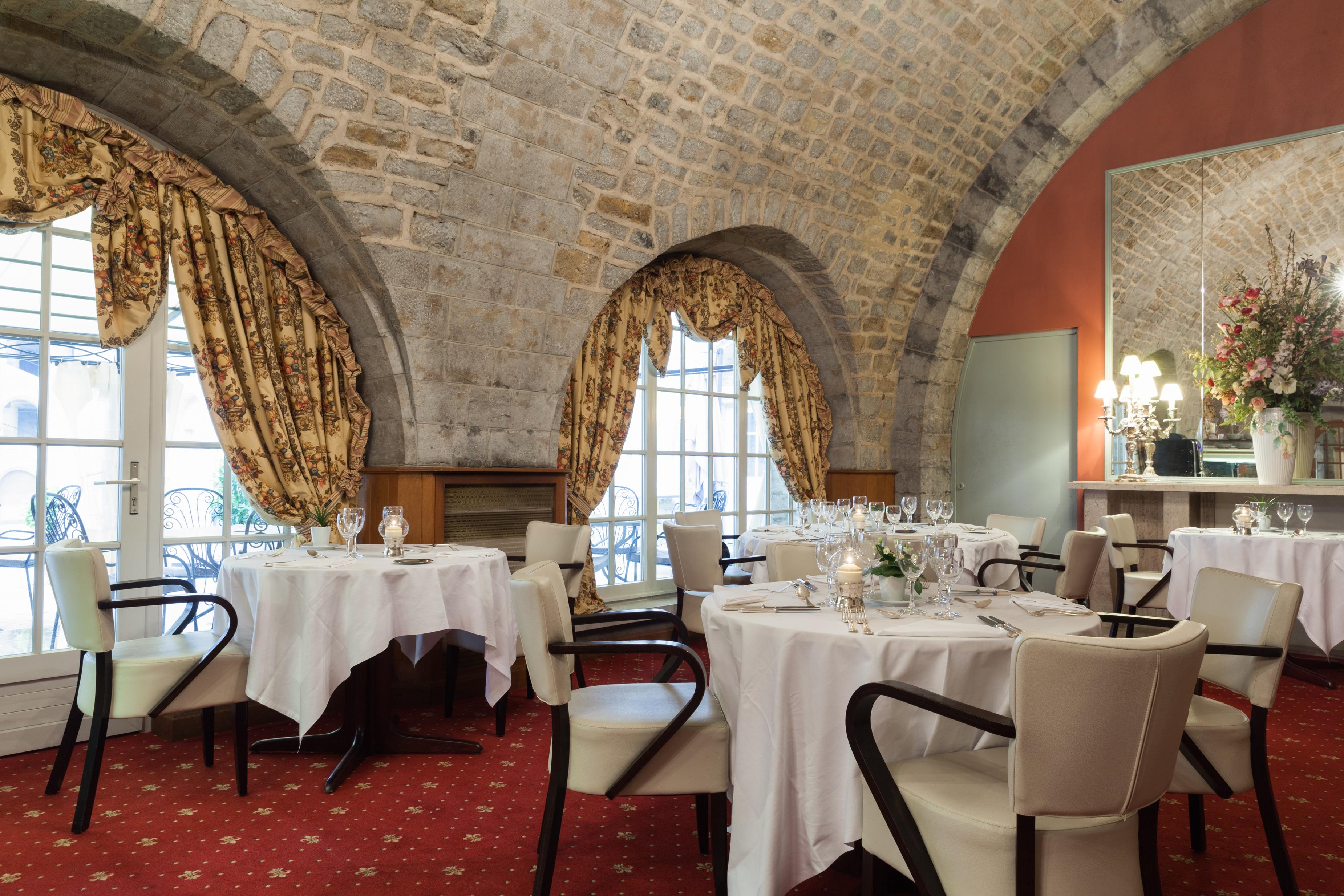 Chateau De Bournel 4*