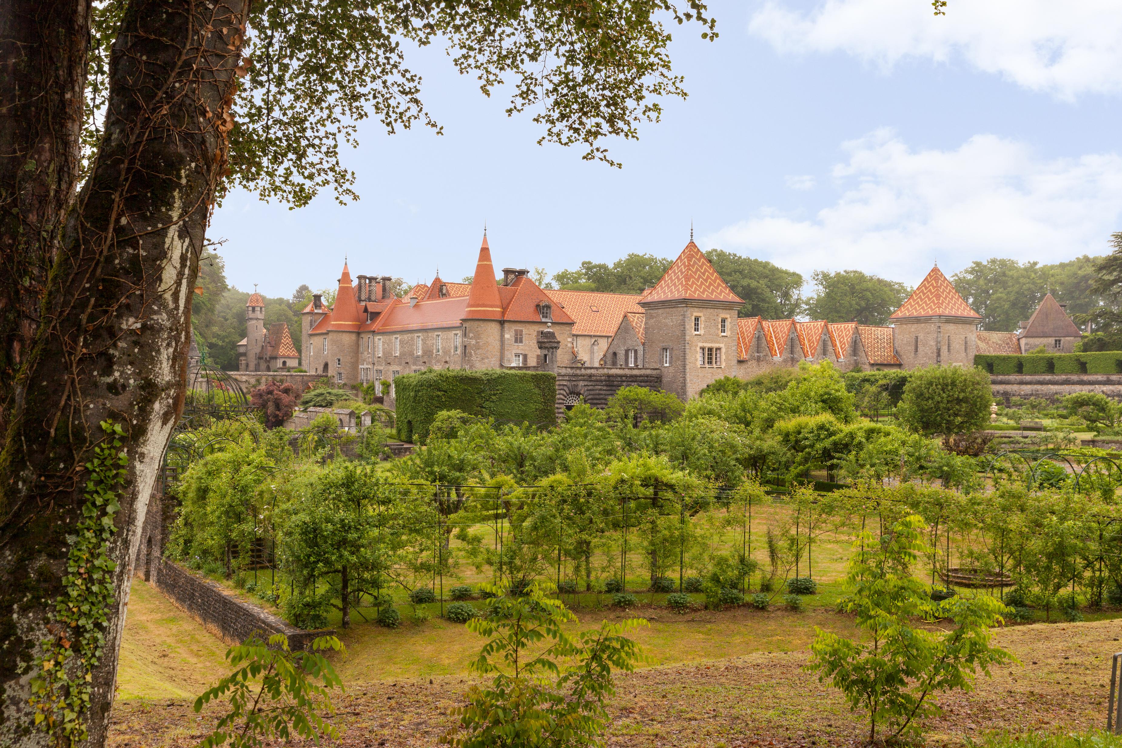 Chateau De Bournel 4*