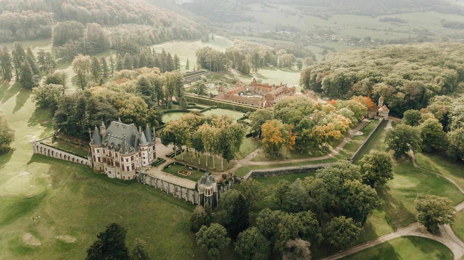 Chateau De Bournel 4*