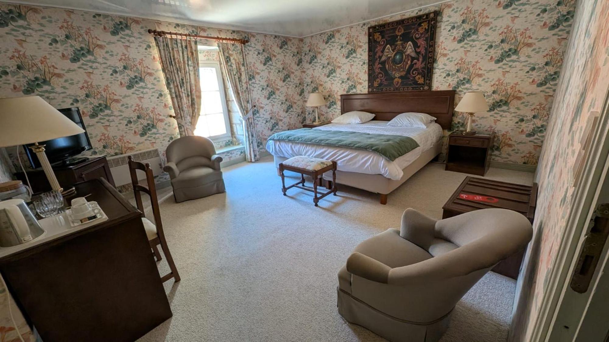 Chateau De Bournel Hotel 4*